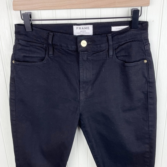 Frame Denim Le High Skinny Jeans in Film Noir Black Distressed Step Hem Size 27 - Picture 3 of 9